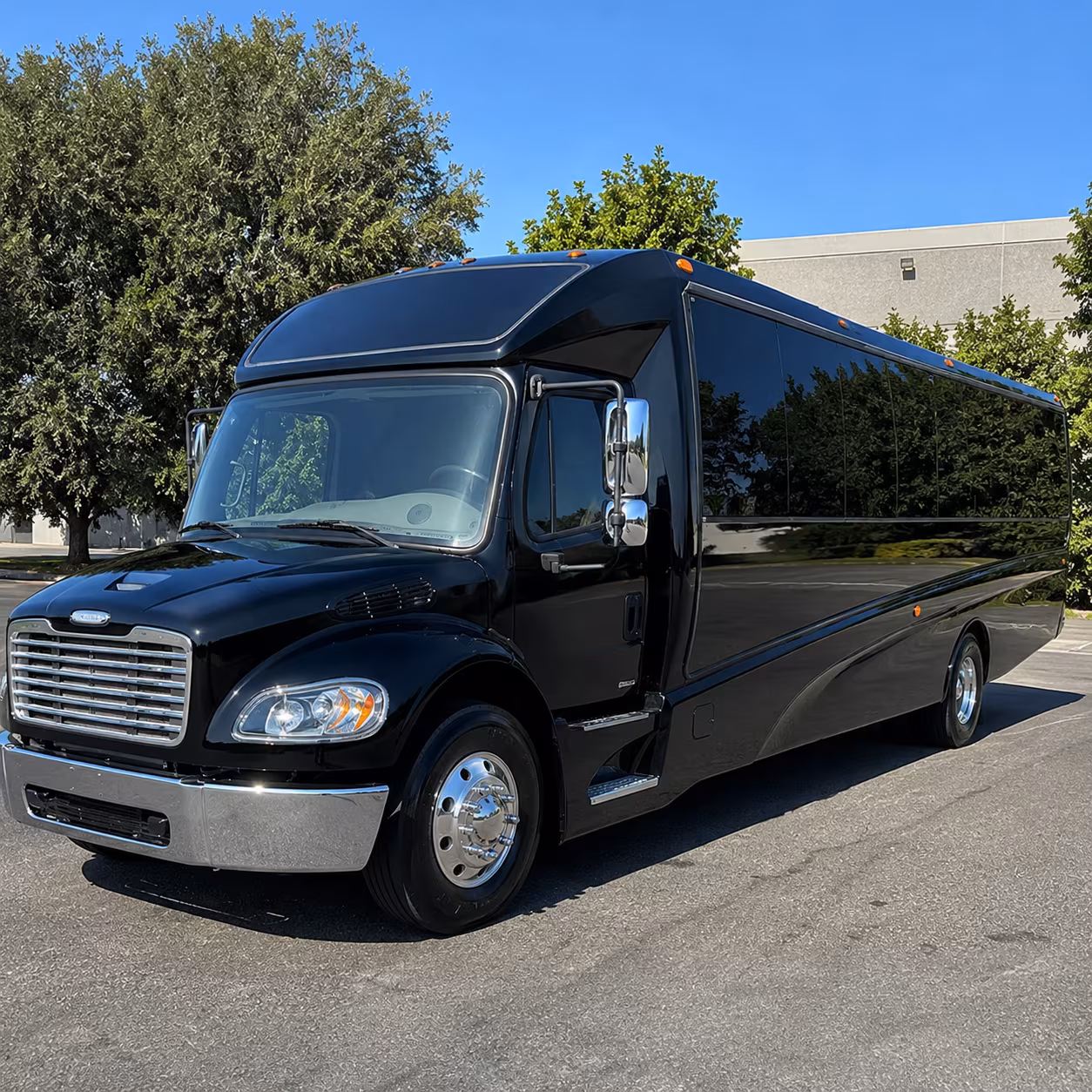 atlanta 18 passenger minibus