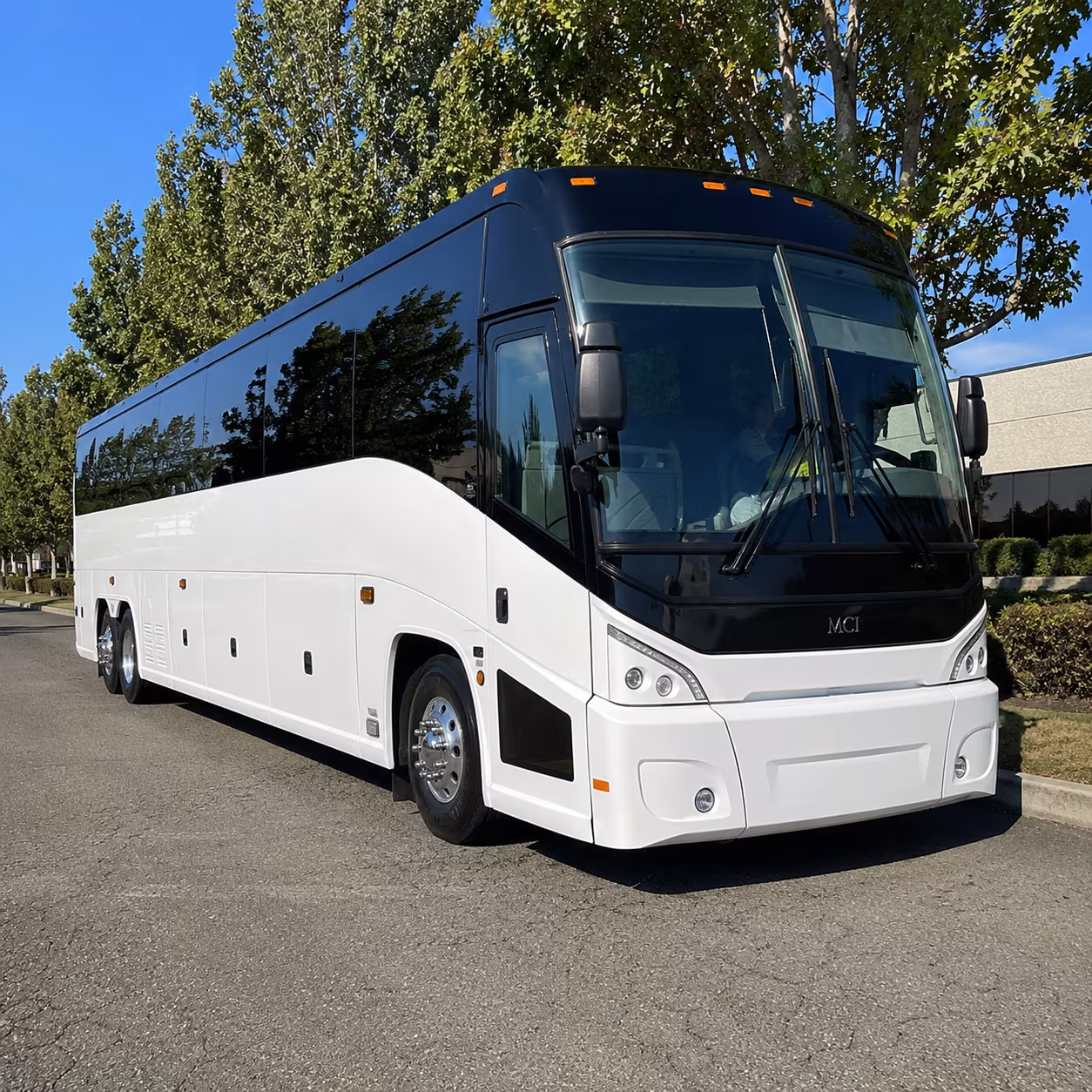 atlanta 50 passenger charter bus