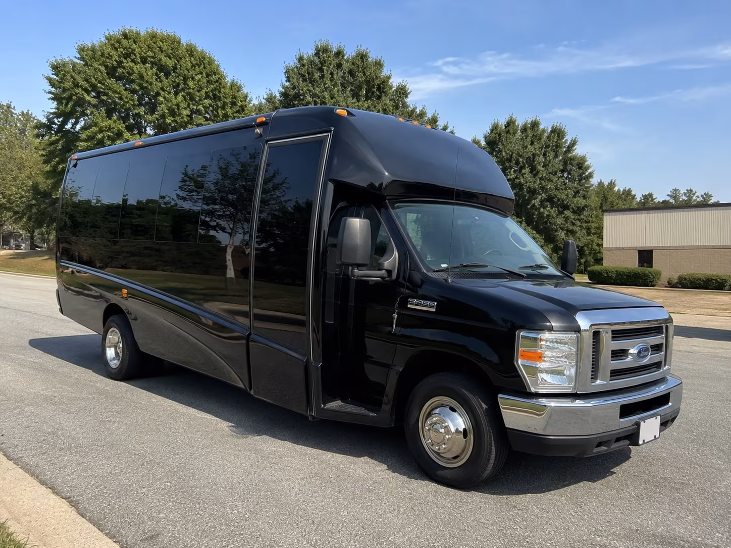 atlanta sporting event transportation onboard seating