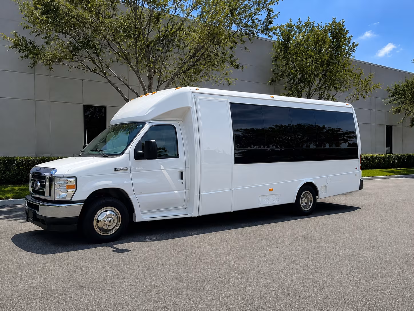 find transportation for your next private event 3