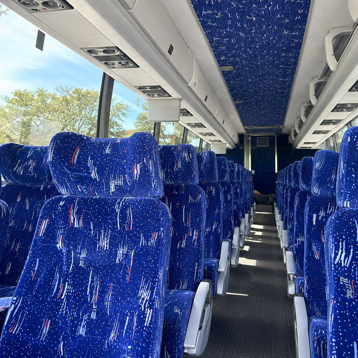 long distance charter buses for atlanta fans traveling to away games