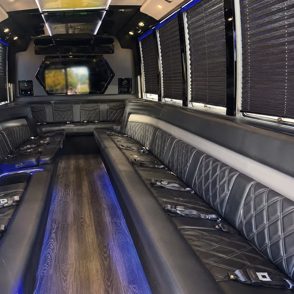 party bus rentals for atlanta area proms arrive together leave together