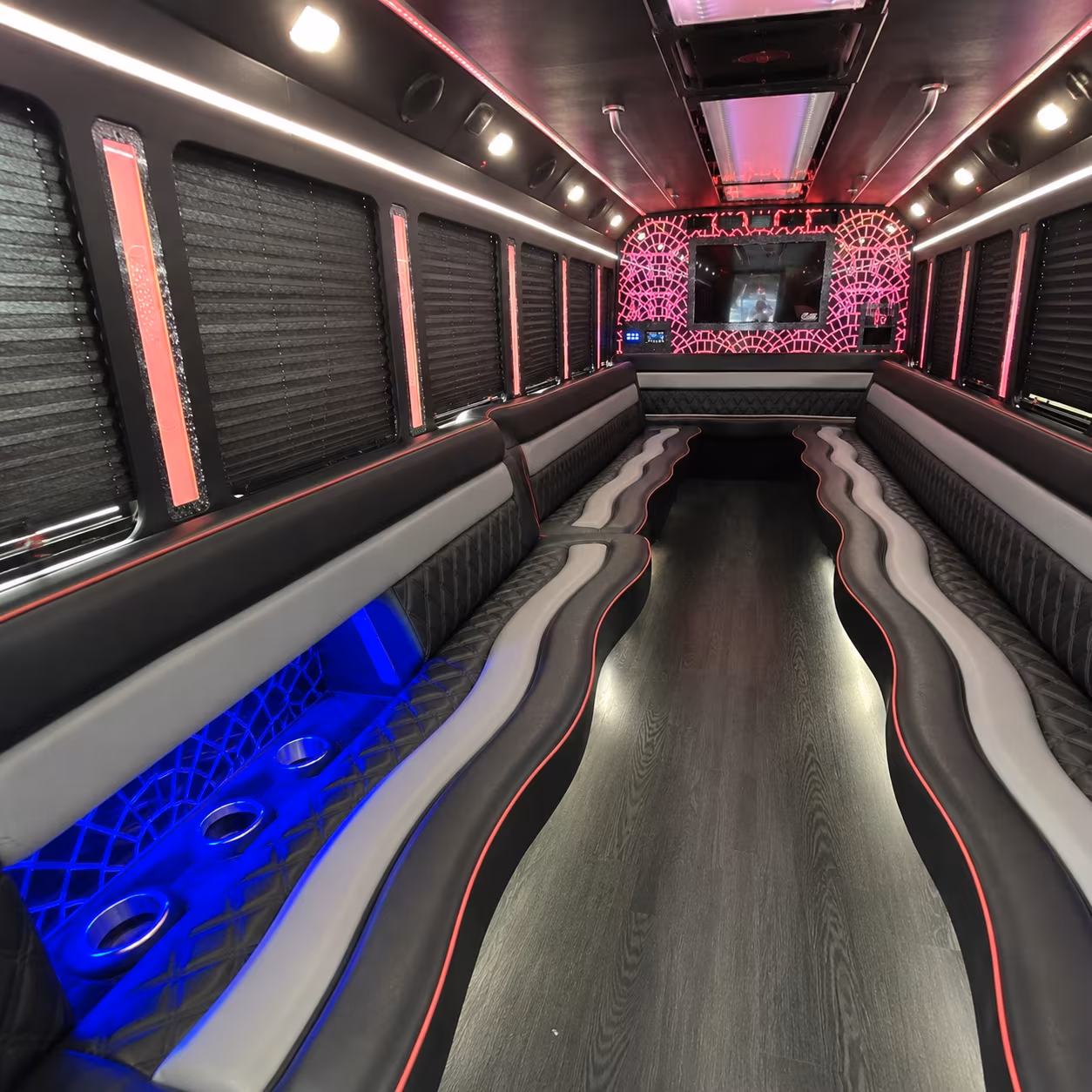 why rent using atlantaminibuscompany com